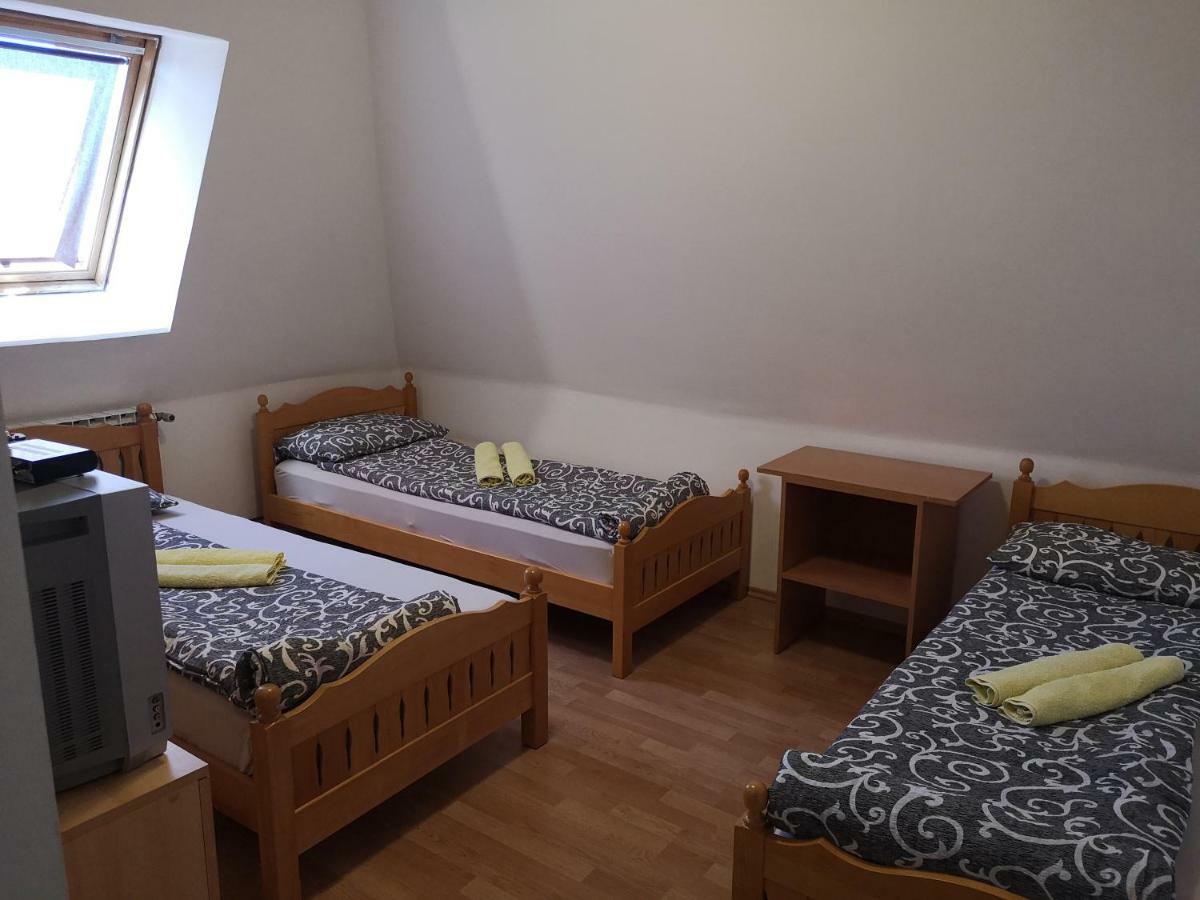 Hotel Aleks Sobe Banja Koviljača Exteriér fotografie